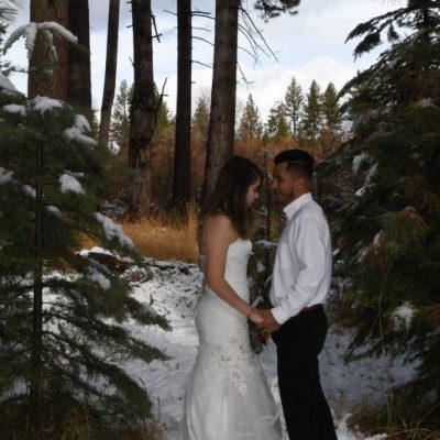 Private-Vows-2019-wedding-trends-e1557431559133